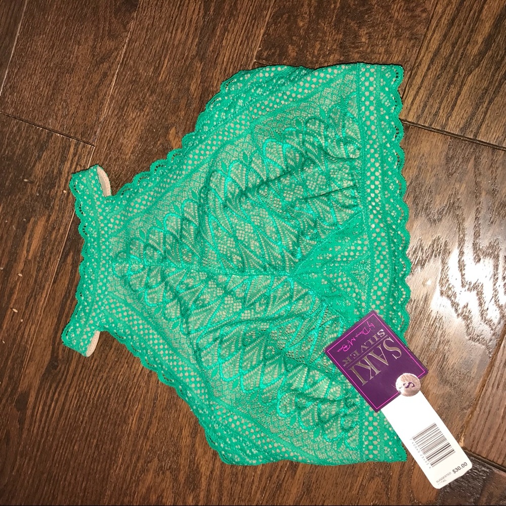 Size S Women’s Emerald Brallette